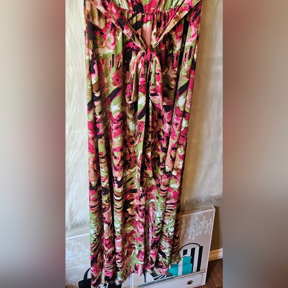 Selina Studio Summer Romance Floral Maxi Dress - Picture 6 of 9